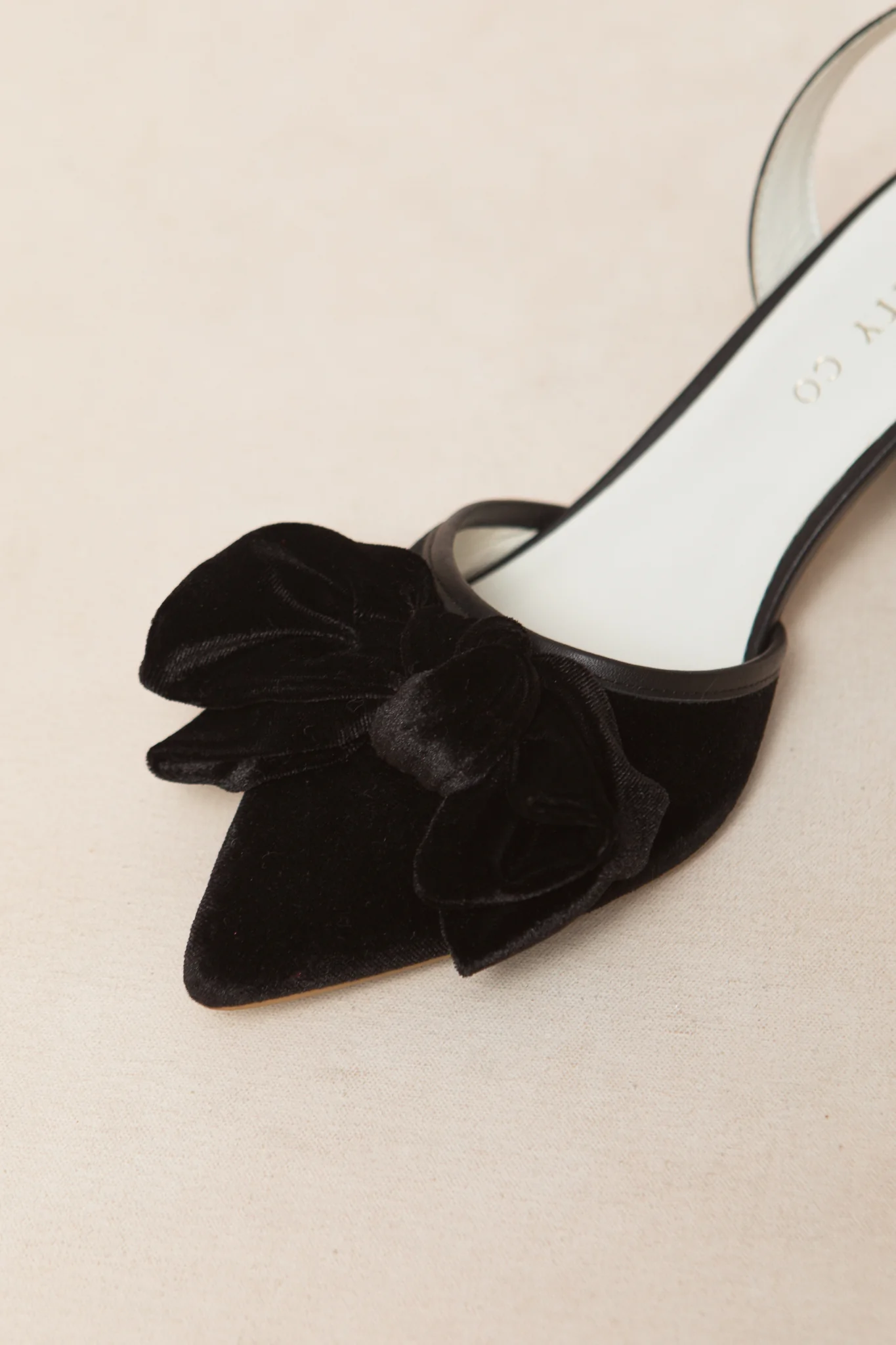 Eloise Black Bow Heel - Image 4